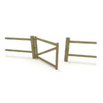 Cancelletto modello Montagna in legno a un'anta per arredo urbano.