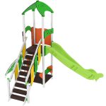 Torretta con scivolo per arredo parchi giochi. Struttura facilmente accessibile. Con struttura sotto accessibile.