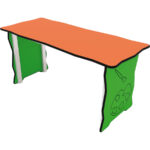 Tavolo per arredo parchi giochi.