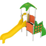 Torretta con scivolo per arredo parchi giochi.